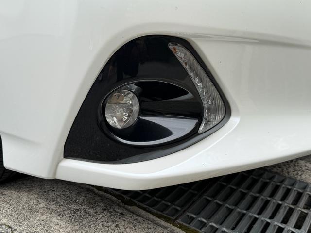 1002620A30260414W00113.jpg