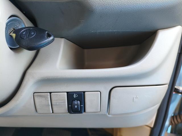 0504082A30260209W00114.jpg