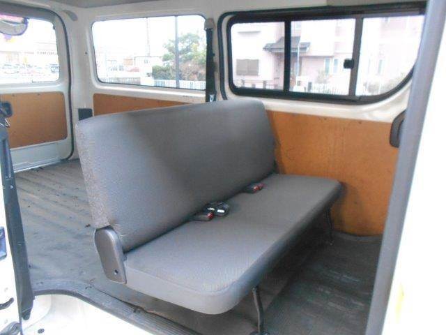 09.jpg