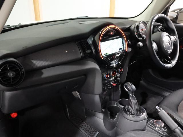 23225559_carP_l_8.jpg