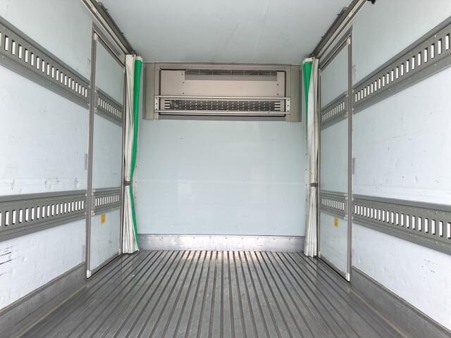 93907_12.jpg
