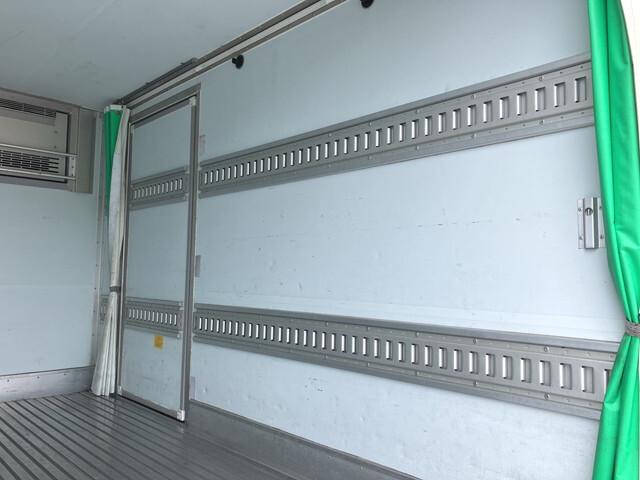 93907_15.jpg
