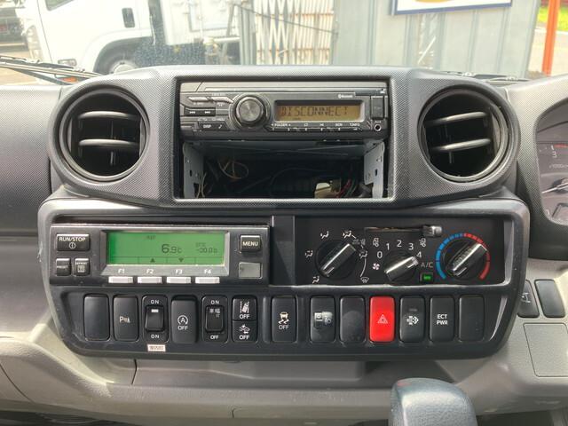 93907_37.jpg
