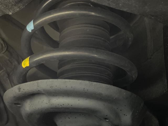 24401316_carP_l_20.jpg