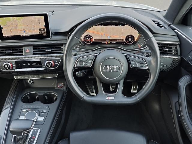 25112895_carP_l_6.jpg