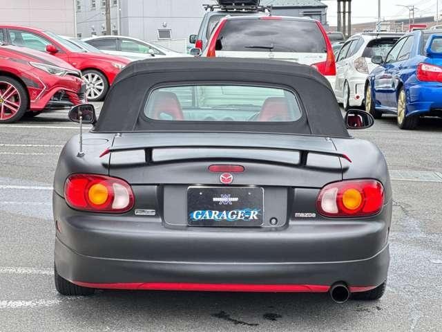 25032034_carP_l_8.jpg