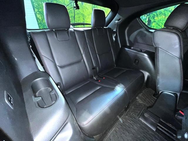 25158021_carP_l_2.jpg