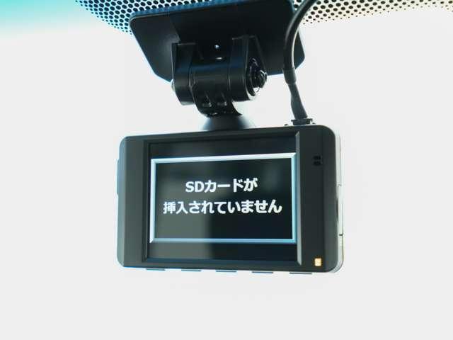 23415641_carP_l_12.jpg
