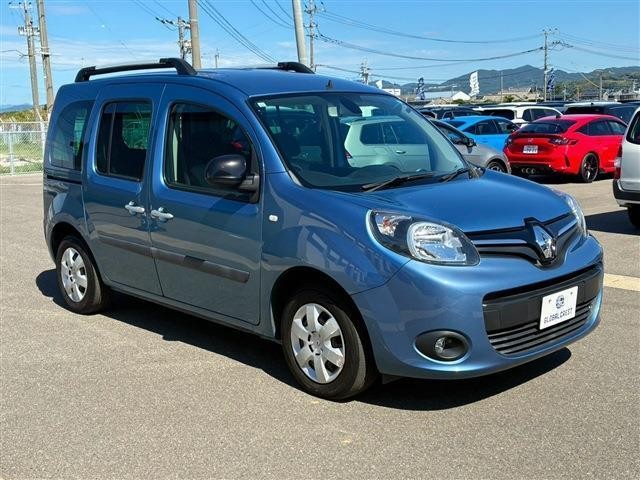 26844381_carP_l_10.jpg
