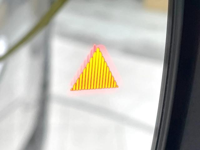 25364457_carP_l_17.jpg