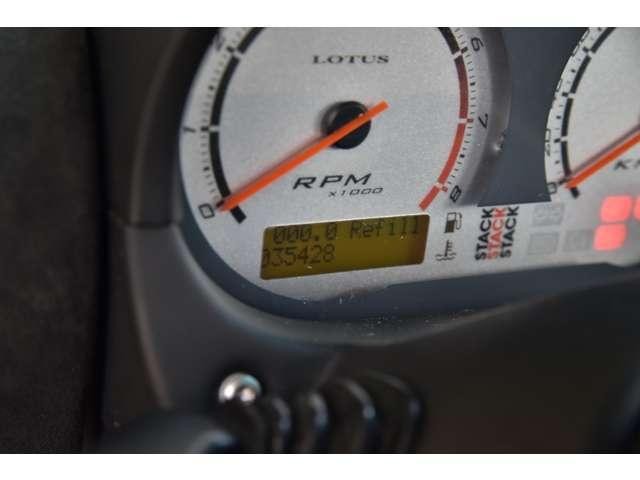 24557480_carP_l_18.jpg