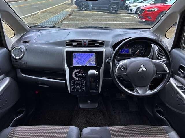 26124847_carP_l_3.jpg