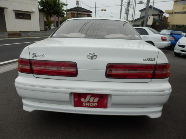 24339986_carP_l_19.jpg