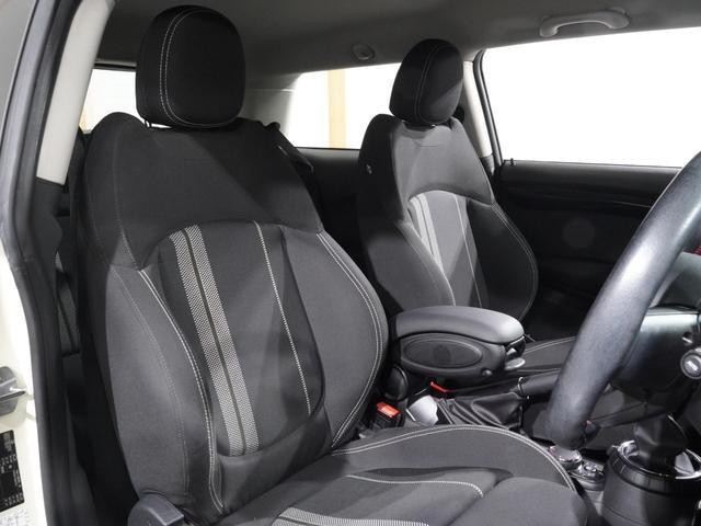26081517_carP_l_10.jpg