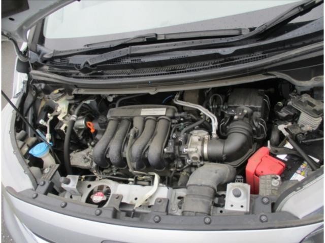26930837_carP_l_2.jpg