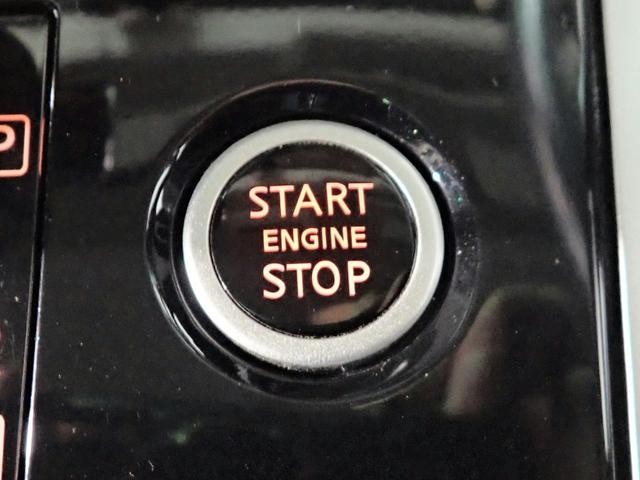 0203825A30261017W00113.jpg