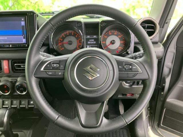 24885798_carP_l_7.jpg