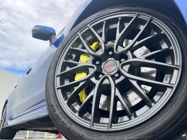 24747016_carP_l_7.jpg