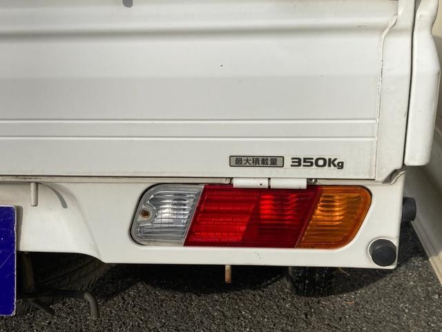 20605173_carP_l_16.jpg