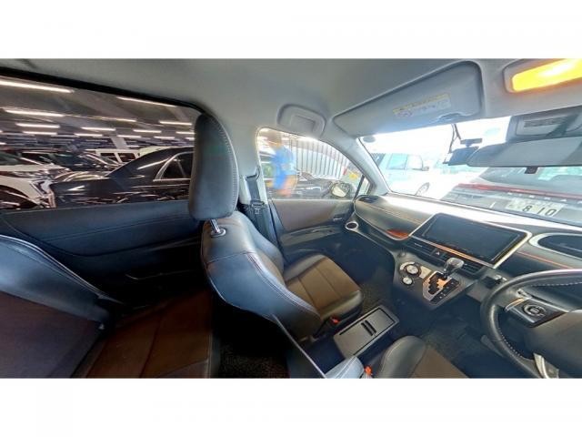 26761862_carP_l_17.jpg