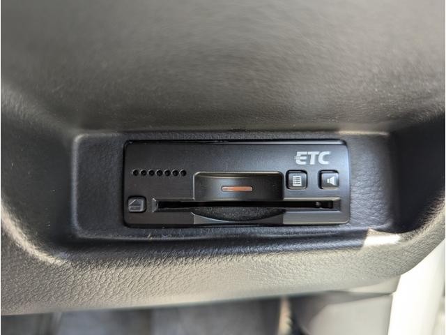 1001990A30260810W00107.jpg