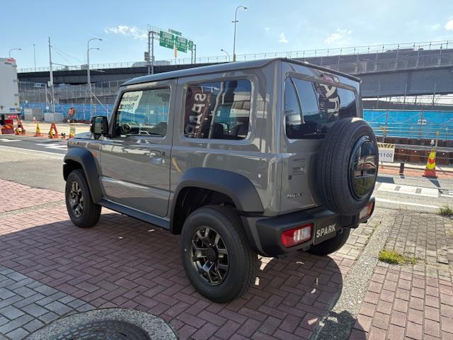22819912_carP_l_11.jpg