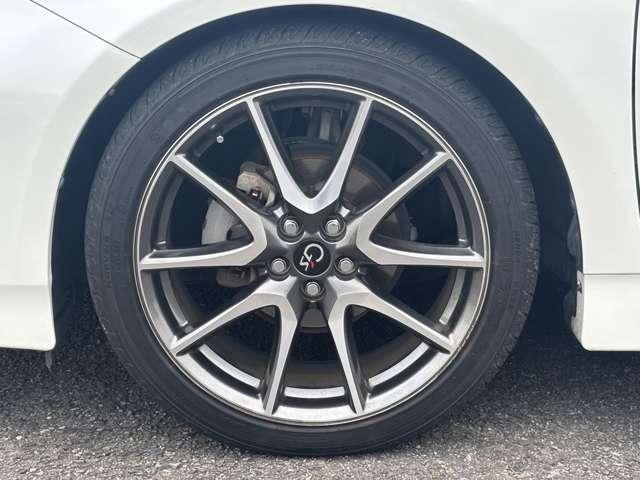 25261812_carP_l_5.jpg