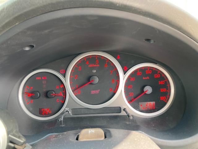 24173968_carP_l_7.jpg