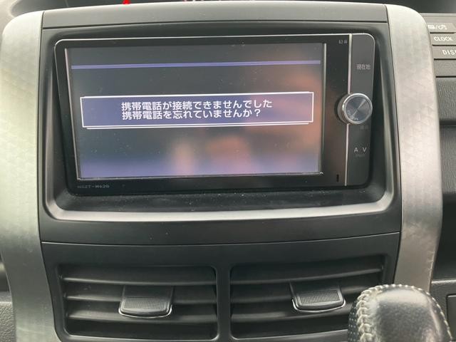 0709137A30261023W00112.jpg