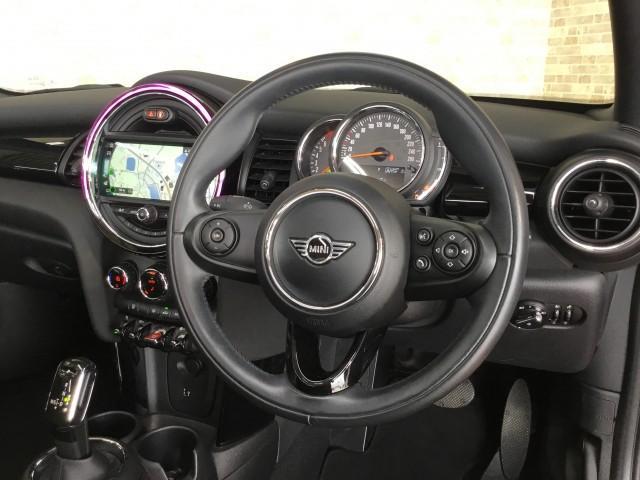 24300786_carP_l_8.jpg