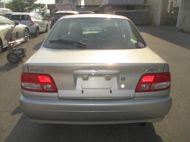 26064371_carP_l_3.jpg