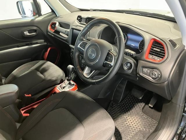 25942992_carP_l_2.jpg