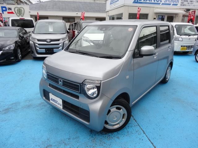 0550895A30261023W00513.jpg