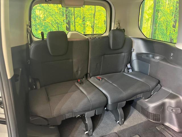 24111433_carP_l_2.jpg