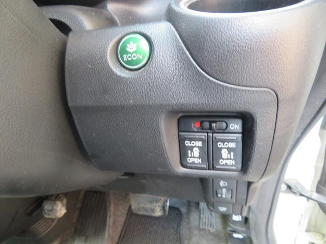 26725864_carP_l_19.jpg