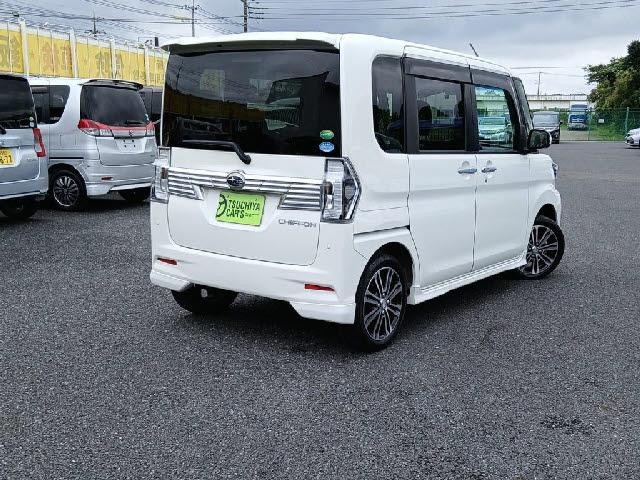 26127308_carP_l_3.jpg