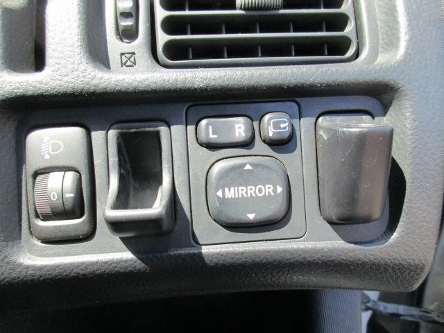 0300490A30260505W00111.jpg
