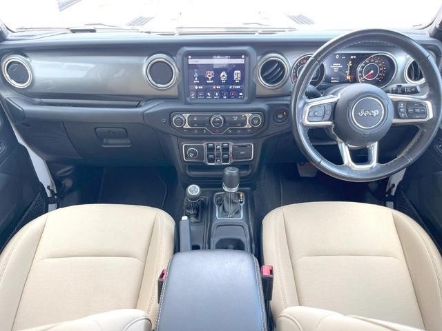 25096142_carP_l_3.jpg