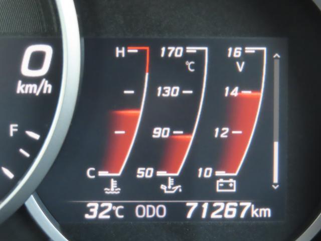 24127864_carP_l_8.jpg