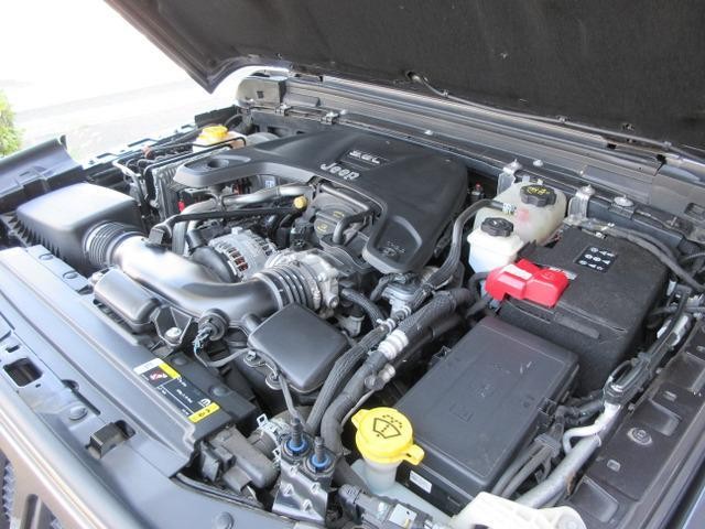 26147375_carP_l_6.jpg