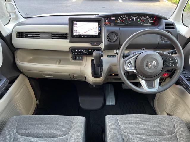 25097008_carP_l_3.jpg