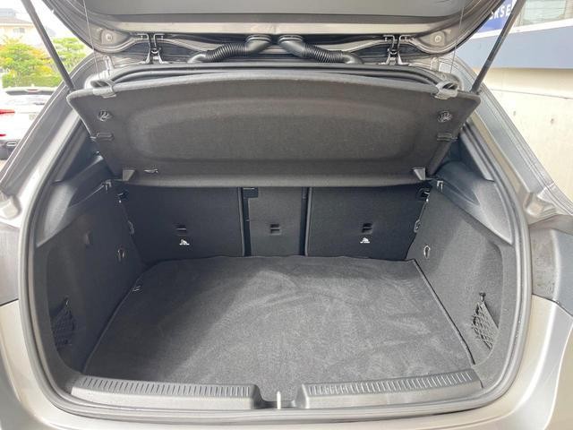 26773413_carP_l_12.jpg