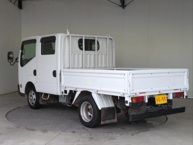 26252150_carP_l_5.jpg