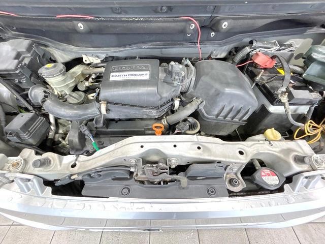26925090_carP_l_16.jpg