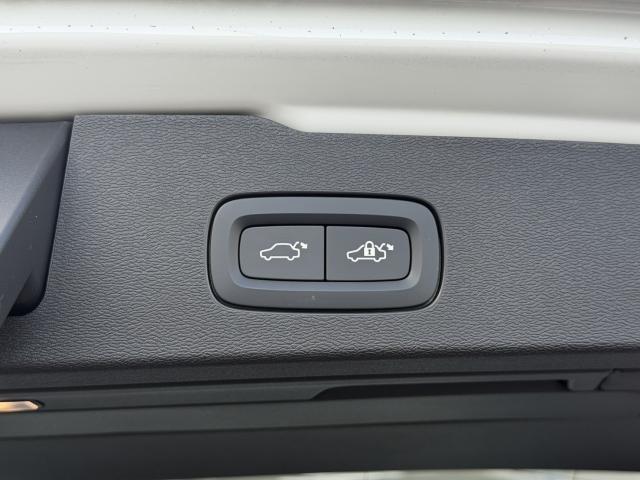 23950620_carP_l_18.jpg