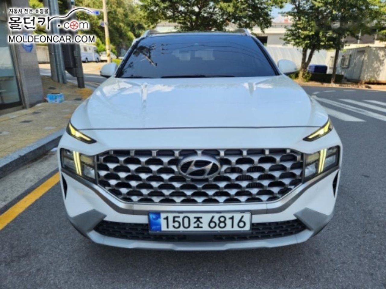 2021 Hyundai Santa, photo 1 of 1