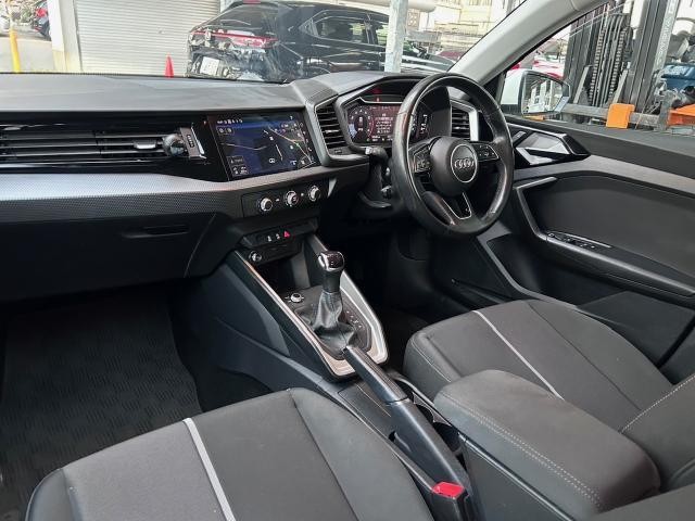 27242446_carP_l_2.jpg