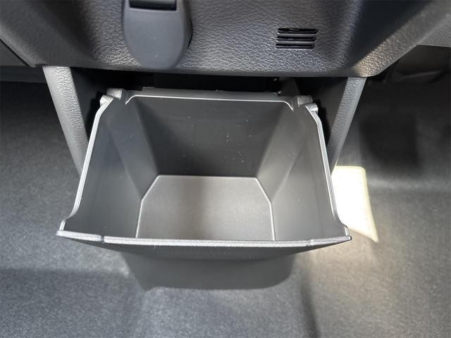 25262272_carP_l_14.jpg
