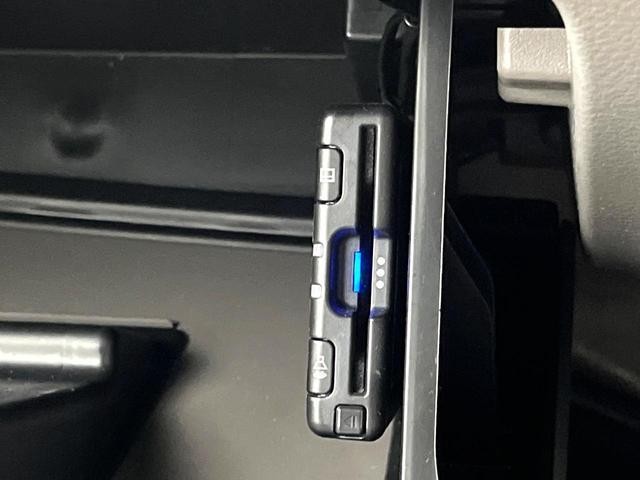 25138129_carP_l_4.jpg