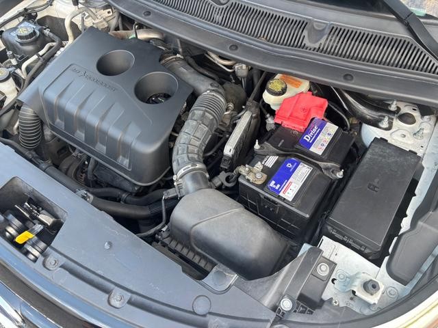 0404193A30260923W00217.jpg